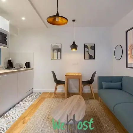 Wehost - Superbe Pied-a-terre Pour 2 Pres De La Tour Eiffel