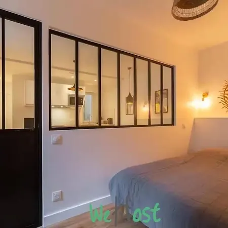 Wehost - Superbe Pied-a-terre Pour 2 Pres De La Tour Eiffel Paris