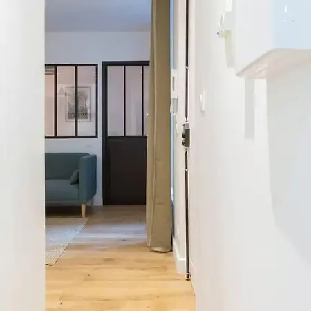 Wehost - Superbe Pied-a-terre Pour 2 Pres De La Tour Eiffel Appartement